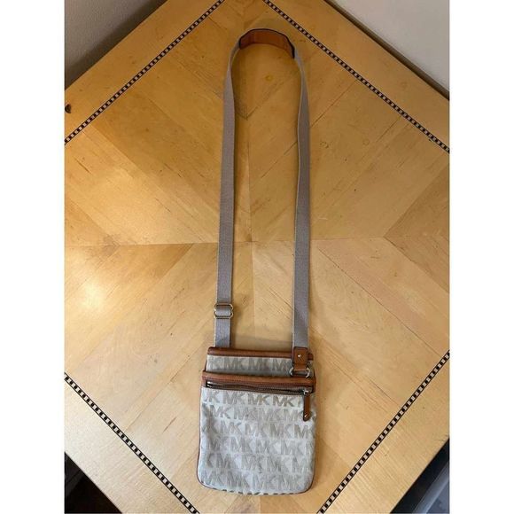 Michael Kors Monogram Logo Crossbody Bag - Picture 2 of 9